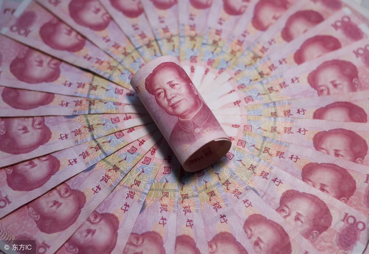 比特币暴跌背后的真相，机构黑手操控，跌破7.9万关口